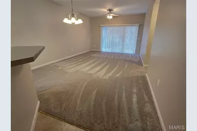 1505 S Old Highway 94 #205, Saint Charles, MO 63303 - Photo 10