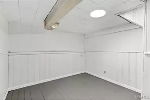 4727 Nelson Dr, Saint Louis, MO 63121 - Photo 32