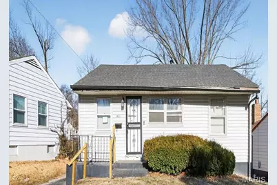 321 Caithness Road, Saint Louis, MO 63137 - Photo 1