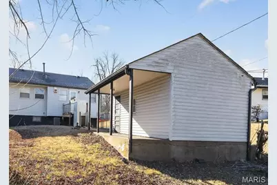 321 Caithness Road, Saint Louis, MO 63137 - Photo 8