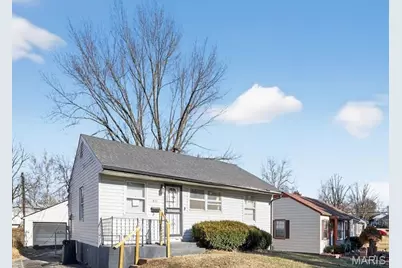 321 Caithness Road, Saint Louis, MO 63137 - Photo 4