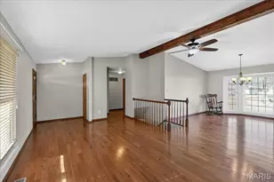 6181 Clovergreen Pl, Saint Louis, MO 63129 - Photo 4