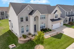 710 Antler Ridge Dr, Saint Charles, MO 63301 - Photo 2