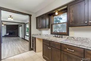 257 Parkway Ave, Lebanon, MO 65536 - Photo 12
