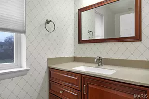 11546 Conway Rd, Saint Louis, MO 63131 - Photo 30