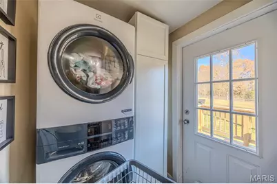 23522 Nevada Drive, Lebanon, MO 65536 - Photo 10