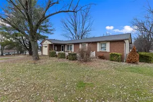 222 Oaklane Dr, Cape Girardeau, MO 63701 - Photo 2