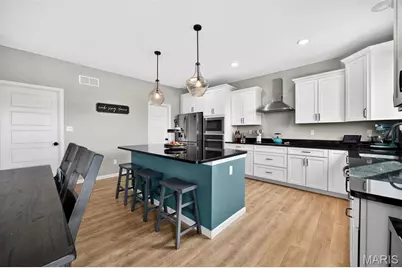 349 Valley Bluff Drive, Wentzville, MO 63385 - Photo 10