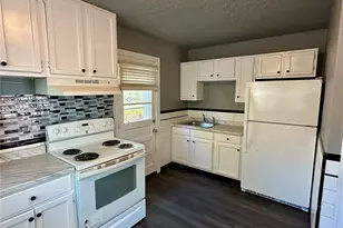 7121 Lamont Dr, Flordell Hills, MO 63136 - Photo 14