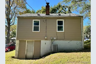 7121 Lamont Drive, Flordell Hills, MO 63136 - Photo 8