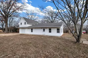 2803 Hwy J, Bourbon, MO 65441 - Photo 4