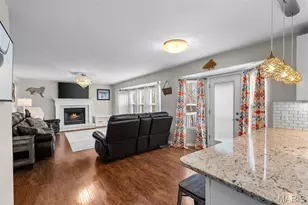 1924 Providence Estate Dr, Wentzville, MO 63385 - Photo 10