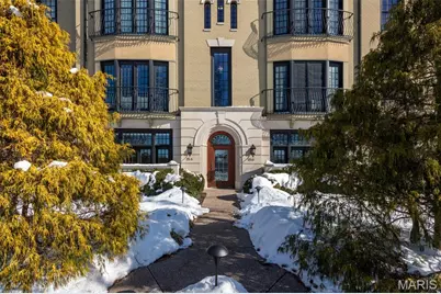 15 Topton Way #1B, Saint Louis, MO 63105 - Photo 2