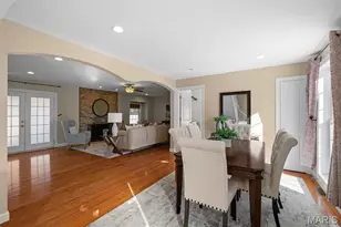 603 Rue Montand Dr, Ballwin, MO 63011 - Photo 10