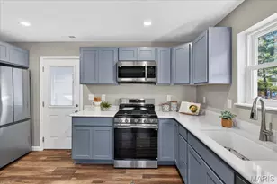 604 Harrison St, Florissant, MO 63031 - Photo 12