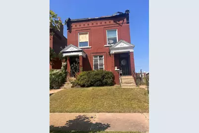 4555 Clarence Avenue, Saint Louis, MO 63115 - Photo 2