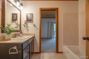 2208 N Konstanz Dr, Innsbrook, MO 63390 - Photo 32