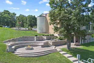 149 Thornwood Cir, Sunrise Beach, MO 65079 - Photo 16