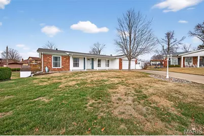 5122 Towne South Road, Saint Louis, MO 63128 - Photo 6
