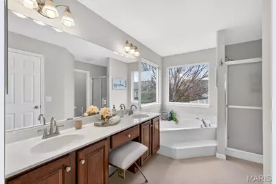 1933 Providence Estate Drive, Wentzville, MO 63385 - Photo 52