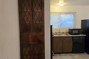 2945 Dover Dr, Florissant, MO 63033 - Photo 8