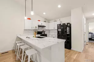 894 Black Bear Dr, House Springs, MO 63051 - Photo 8