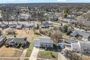 242 Aspen Trail Dr, Ballwin, MO 63011 - Photo 68