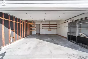 1003 Fernwood Trail Ct, Florissant, MO 63031 - Photo 6