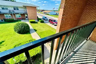 207 S Main St, Louisiana, MO 63353 - Photo 4