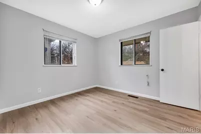 404 Spring Meadows Drive, Saint Louis, MO 63011 - Photo 18