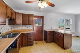 4119 Diebold Ct, Saint Louis, MO 63125 - Photo 10