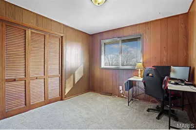 2141 Smoke Signal Road, Pacific, MO 63069 - Photo 16