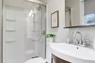 683 Greenholme Ct, Fenton, MO 63026 - Photo 14