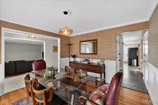 13290 Kenroyal Dr, Saint Louis, MO 63131 - Photo 4