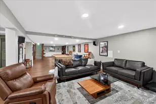 13290 Kenroyal Dr, Saint Louis, MO 63131 - Photo 38