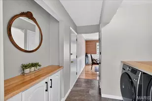 13290 Kenroyal Dr, Saint Louis, MO 63131 - Photo 18