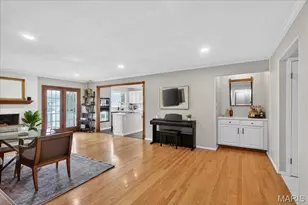 13290 Kenroyal Dr, Saint Louis, MO 63131 - Photo 12