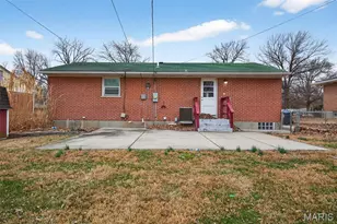 260 St Edward Ln, Florissant, MO 63033 - Photo 42