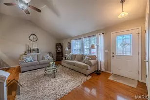 1402 Raspberry Dr, Lebanon, MO 65536 - Photo 6