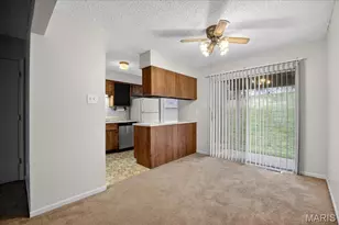 758 Delray Dr, Saint Peters, MO 63376 - Photo 6