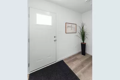 116 Canal Cottage Alley, Saint Charles, MO 63301 - Photo 2