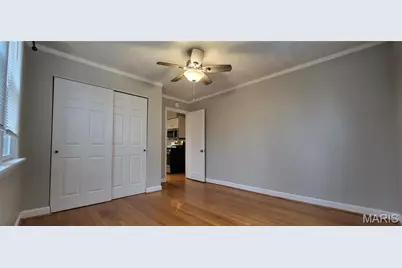 443 Erber Drive, Kirkwood, MO 63122 - Photo 8