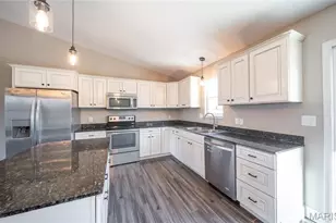 26954 Savery Ln, Laquey, MO 65534 - Photo 8