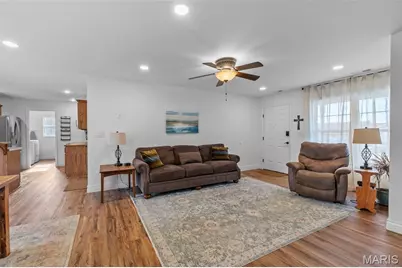 261 Hawks Landing, Cape Girardeau, MO 63701 - Photo 4