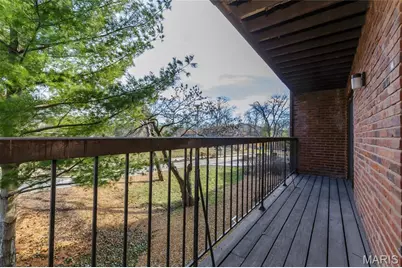 585 Coeur De Royale Drive #201, Creve Coeur, MO 63141 - Photo 32