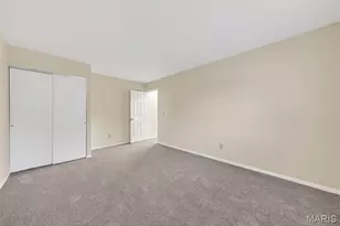 49 Oak Springs Ct, Saint Charles, MO 63304 - Photo 32