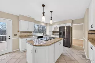 49 Oak Springs Ct, Saint Charles, MO 63304 - Photo 4