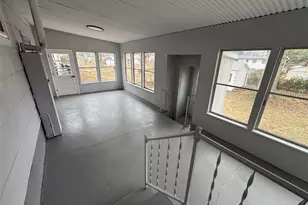 725 Hazelvalley Dr, Hazelwood, MO 63042 - Photo 38