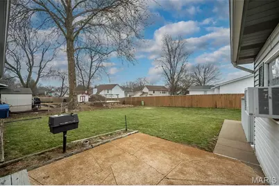 2082 Marrisa Drive, Florissant, MO 63031 - Photo 32