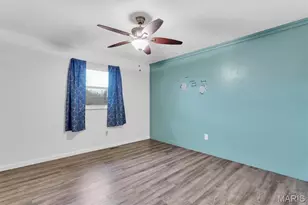 934 Silverstone Dr, Saint Charles, MO 63303 - Photo 10